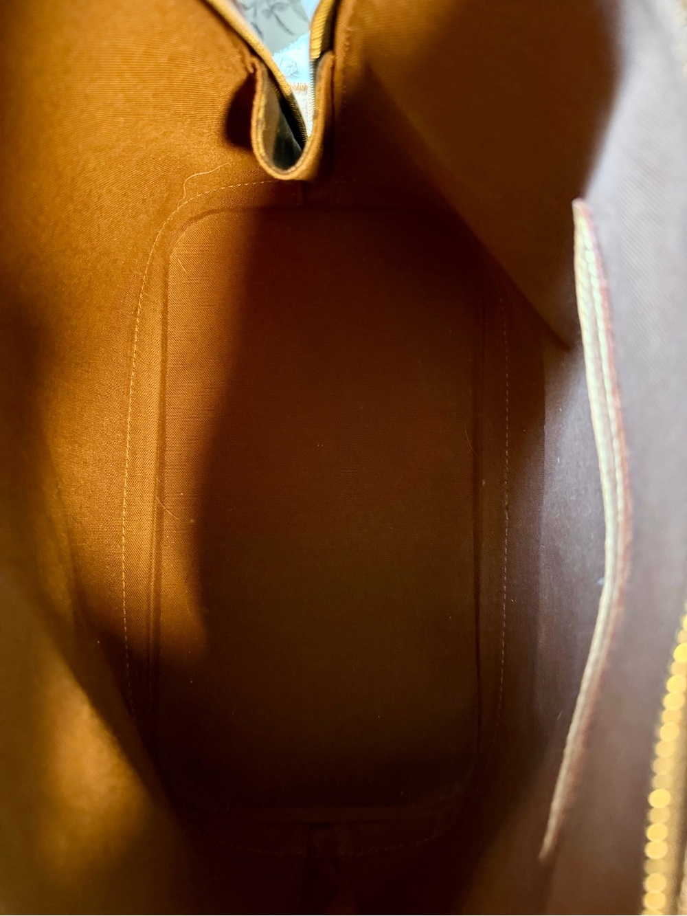 Louis Vuitton Alma PM - Picture 10 of 14